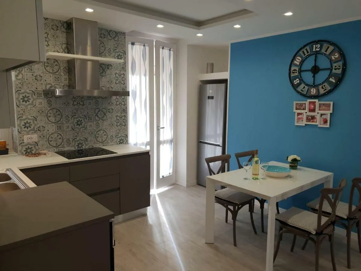 Appartamento Roberto House Fertilia