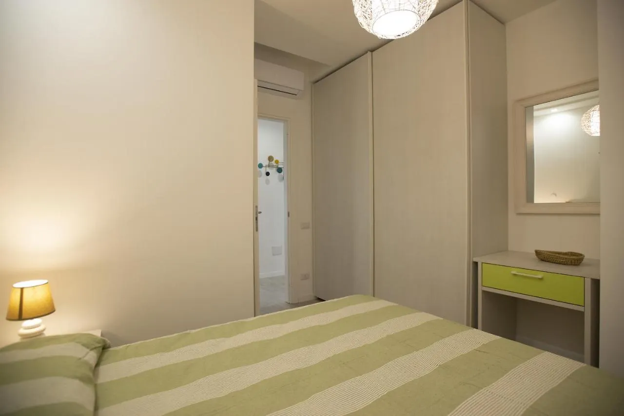 Appartamento Roberto House Fertilia Italia