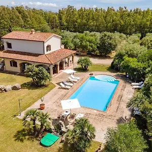 Alloggio per agriturismo Residenze Di Campagna San Giuliano, Santa Maria la Palma